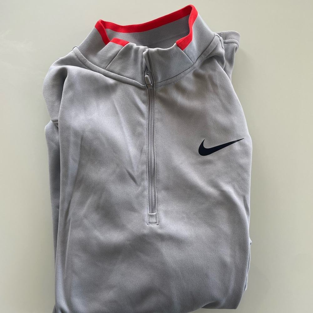 NIKE ZIP